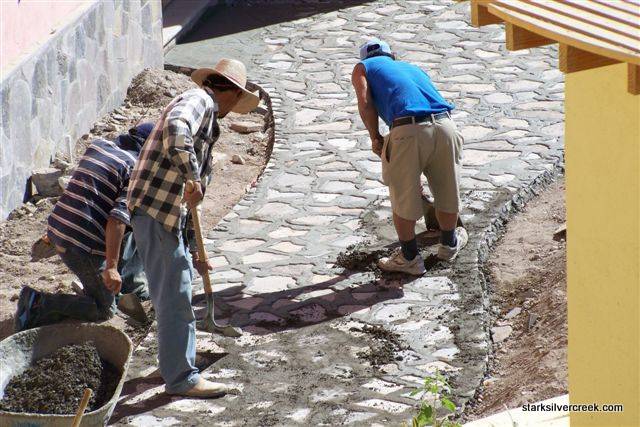 loreto-bay-baja-founders-pool-construction-update-1 They then use a shovel to remove the excess.