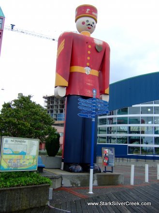 vancouver-toy-soldier vancouver-toy-soldier