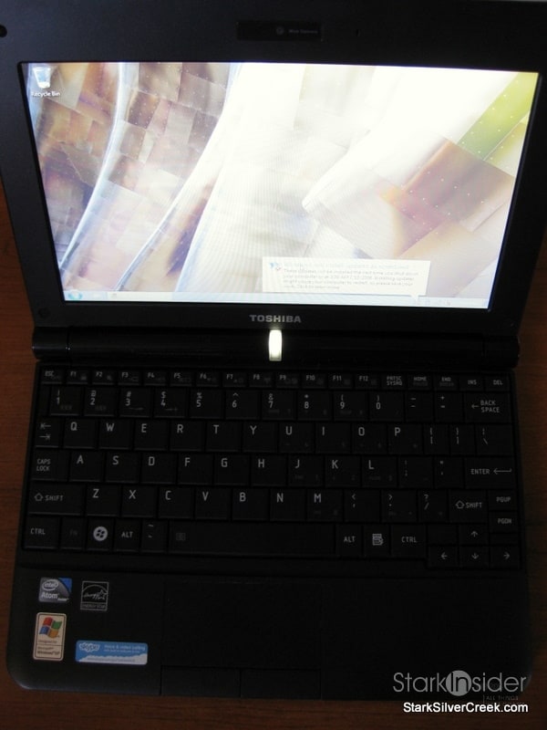 Toshiba NB205 netbook review