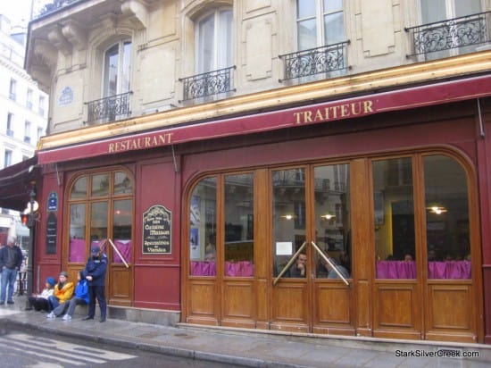 Cafe-Des-Musees-Paris-Sunday-Morning-6