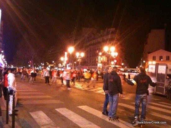 Tours-by-Skates-Moulin-Rouge-Paris