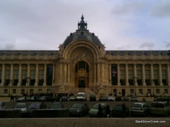 Yves-Saint-Laurent-Show-Paris