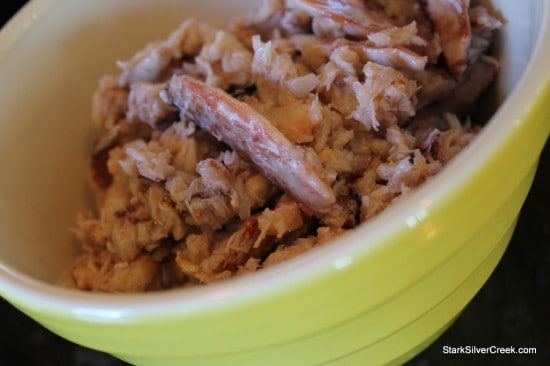 artichoke-crab-strawberry-vinegrette-salad-10