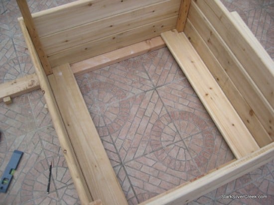 Vegetable-Planter-Box-Tom-2