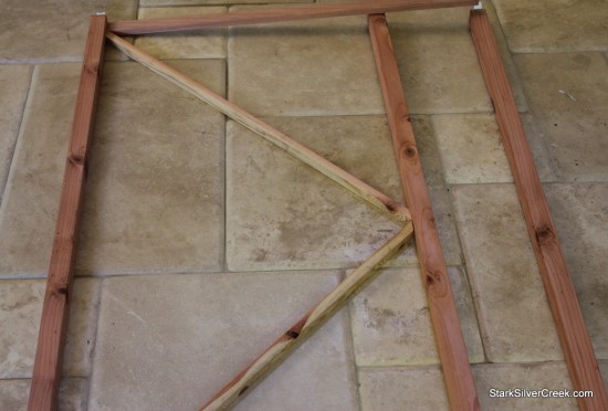 Courtyard-Garden-Trellis-Building-4