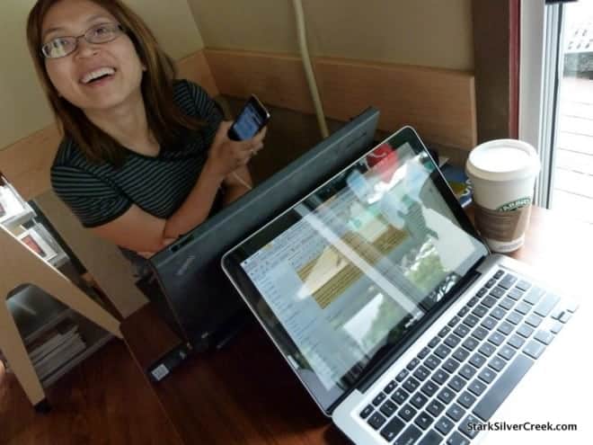 Starbucks in Kona, Hawaii... or is that San Jose? Starbucks in Kona, Hawaii... or is that San Jose?