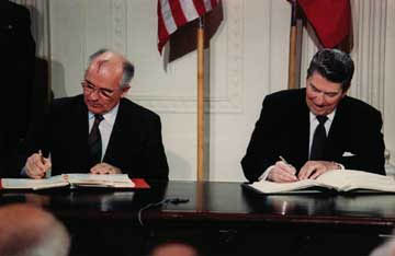 Reagan Gorbachev