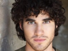 Darren Criss debuts on Glee