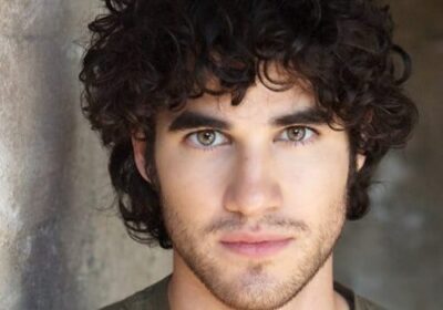 Darren Criss debuts on Glee