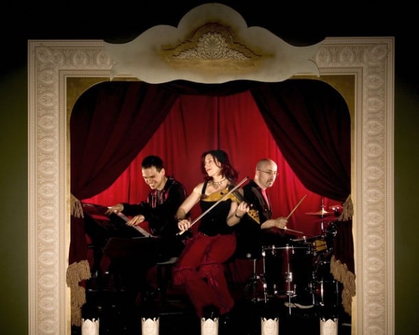 Groovelily bandmembers Gene Lewin, Valerie Vigoda, and Brendan Milburn will present the world premiere of their musical WHEEL HOUSE as part of the 2011-2012 season at TheatreWorks. Groovelily bandmembers Gene Lewin, Valerie Vigoda, and Brendan Milburn will present the world premiere of their musical WHEEL HOUSE as part of the 2011-2012 season at TheatreWorks.