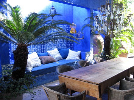 Marvelous La Alboroza outdoor blue room 