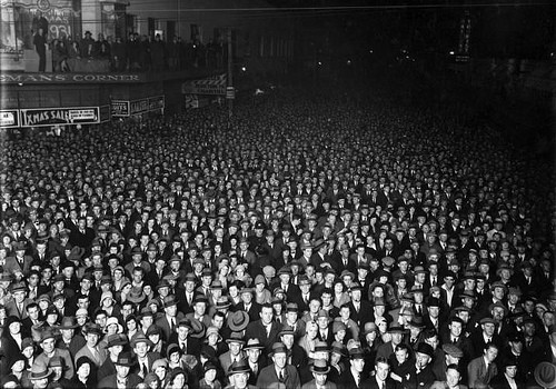 Crowd Source 1931