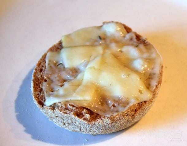 English Muffin with Cheese