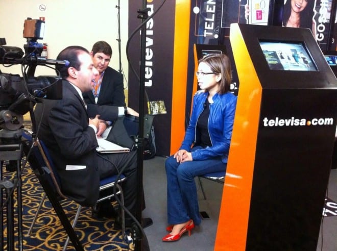 Loni Kao Stark - Adobe Speaking with the media in Mexico City.