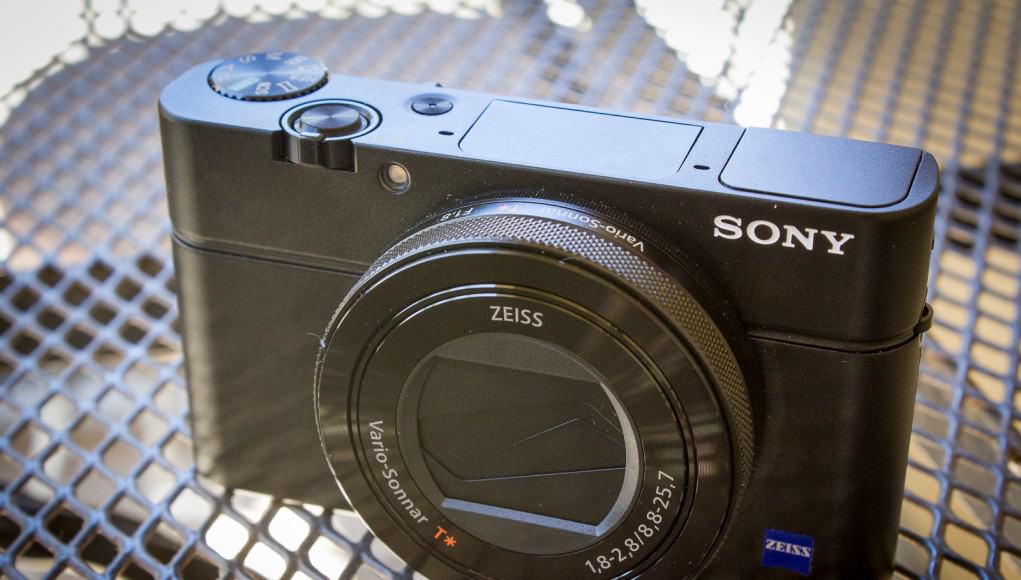 Sony Cyber-shot DSC-RX100 IV 20.2 MP Digital Still Camera