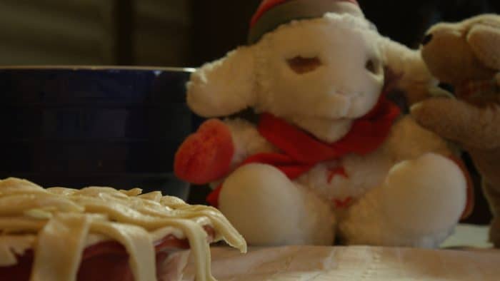 RED-Raven-Apple-Pie-Stark-Insider.0005294