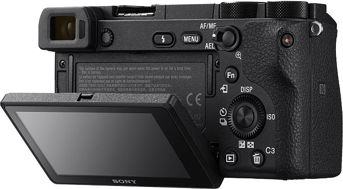 Sony a6500 Mirrorless or Canon EOS 80D DSLR