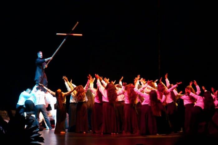 Nā Lei Hulu I Ka Wēkiu - The Natives are Restless