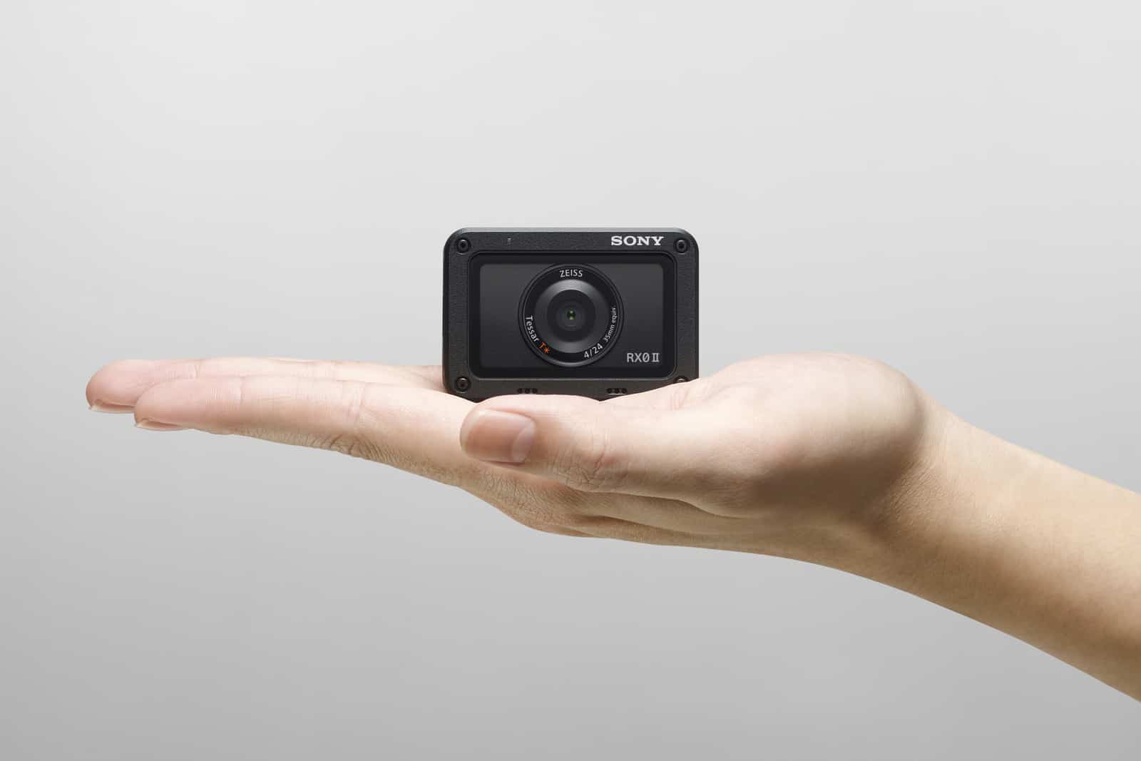 New Sony RX0 II action cam is super tiny, perfect for stealth