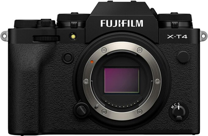 Fujifilm XT-4 holiday sale