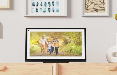 Echo Show 15 for family organization - Amazon