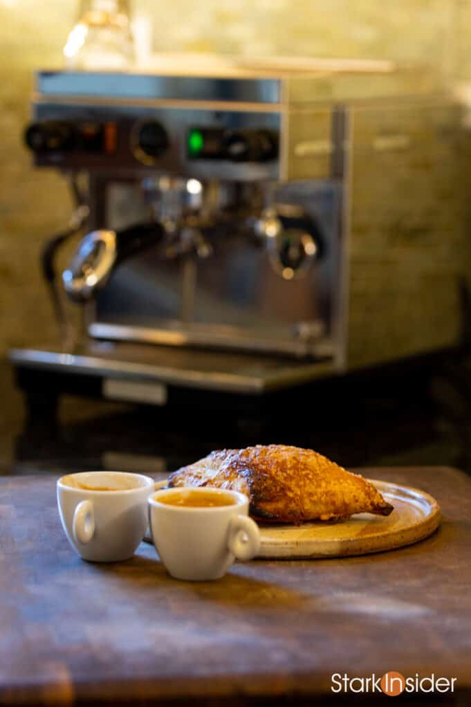 Gaggia Classic Pro - Espressos and pastry
