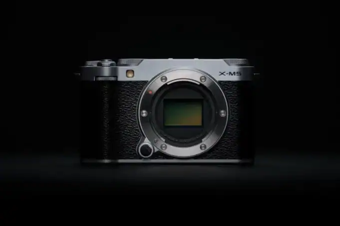 Fujifilm X-M5 compact camera looks like a winner, specs